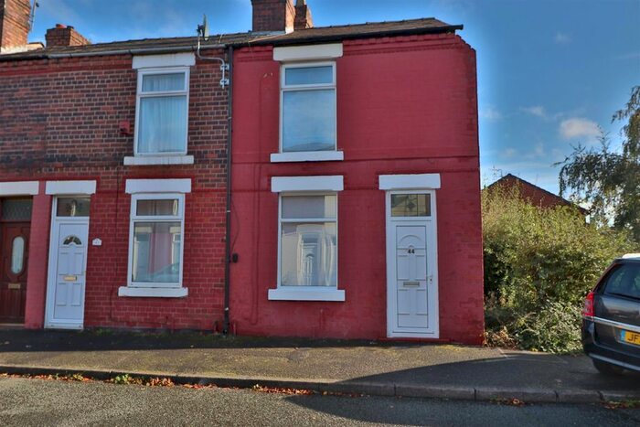 2 Bedroom End Of Terrace House To Rent In Fairclough Avenue, Warrington, WA1