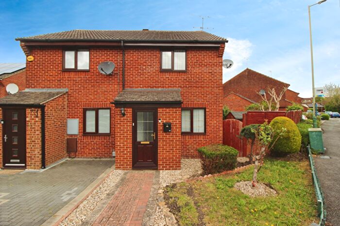 2 Bedroom Semi-Detached House To Rent In Charolais Drive, Shaw, SN5