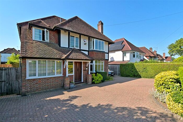 4 Bedroom Detached House To Rent In Batchworth Lane, Northwood, Hertfordshire, HA6