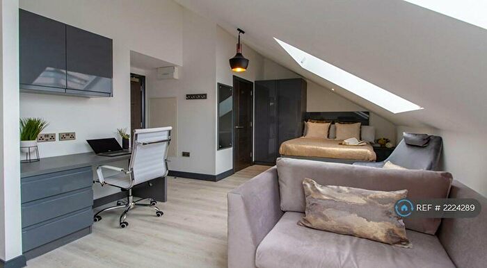 1 Bedroom Flat To Rent In St Columbas Close, Coventry, CV1