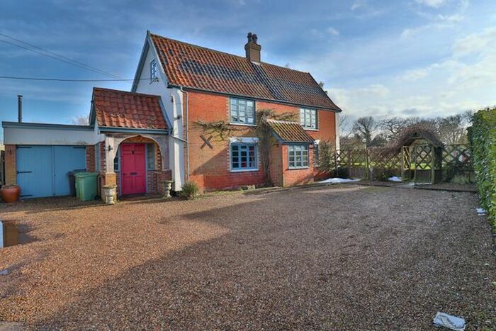 5 Bedroom Detached House For Sale In Heywood Road, Shelfanger, Diss, IP22