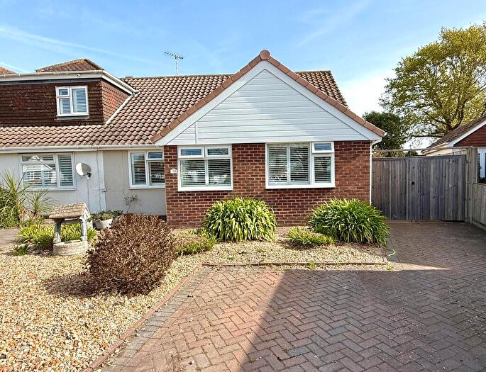 2 Bedroom Semi-Detached Bungalow For Sale In Highdown Drive, Littlehampton, BN17