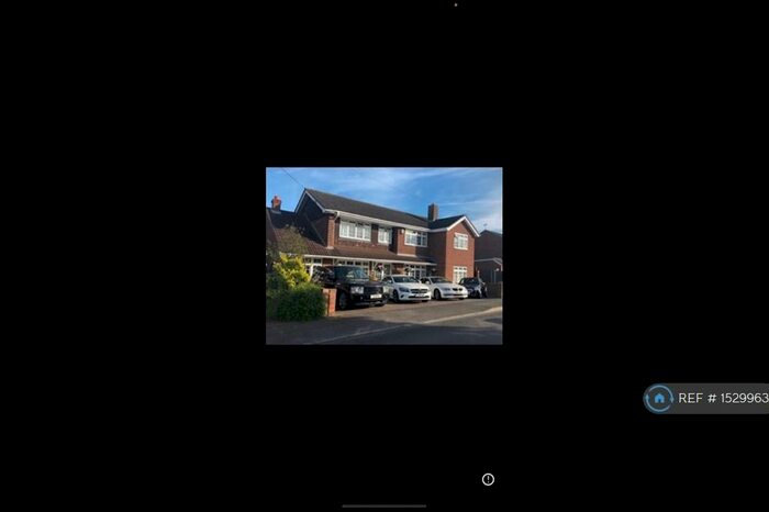 5 Bedroom Detached House To Rent In Rochester Cry, Hoo, Rochester, ME3