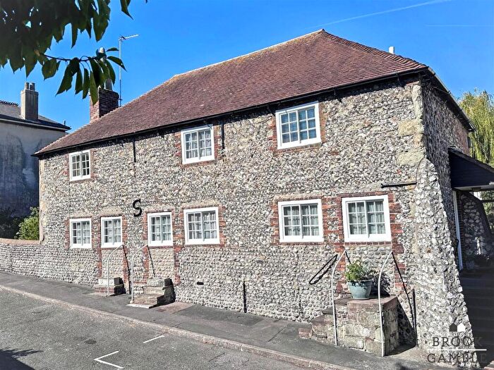 3 Bedroom House For Sale In Church Lane, Eastbourne, BN21