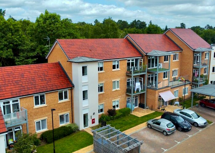 2 Bedroom Flat For Sale In Copse Close, Fleet, Hampshire, GU51