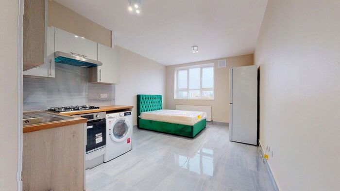 Studio To Rent In High Street, London, NW10
