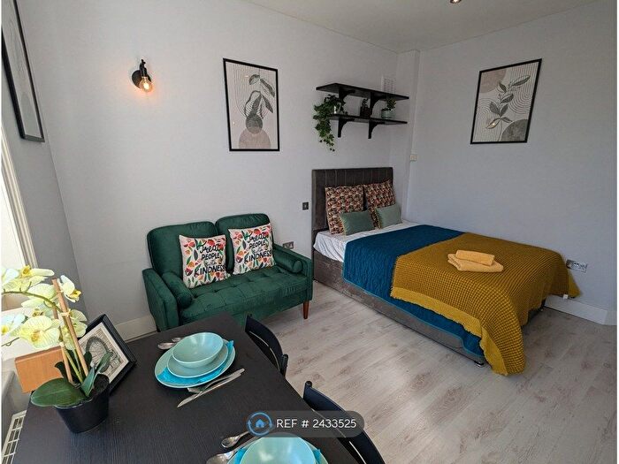 1 Bedroom Studio To Rent In Stevenage Road, London, SW6