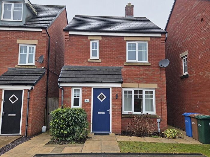 3 Bedroom Detached House To Rent In Trethorne Avenue, Chorley, PR7