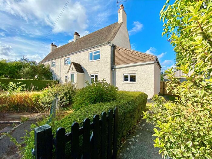 3 Bedroom Semi-Detached House For Sale In Pike Hill Rise, Compton Abdale, Cheltenham, Gloucestershire, GL54