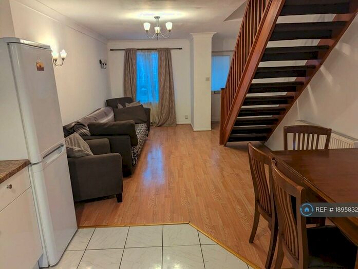 2 Bedroom Terraced House To Rent In Langton Road, London, NW2
