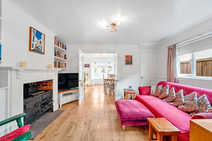 4 Bedroom Semi Detached House For Sale In Lovel Road, Winkfield, Windsor, Berkshire, SL4