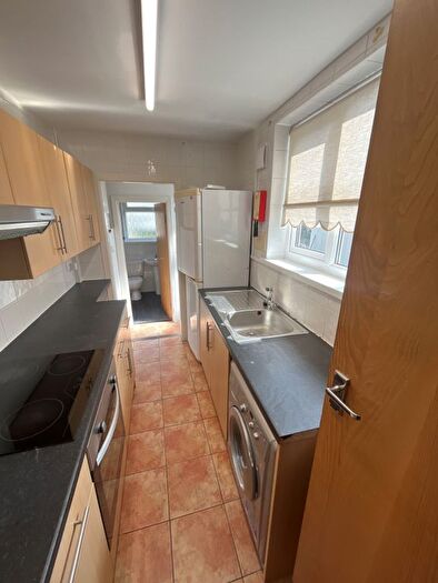 3 Bedroom Terraced House To Rent In Richards Street, Cardiff, CF24