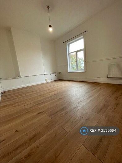 1 Bedroom Flat To Rent In Steeley Lane, Chorley, PR6