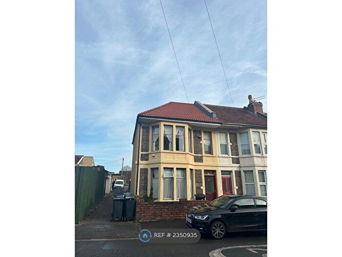 2 Bedroom Flat To Rent In Toronto Road, Bristol, BS7