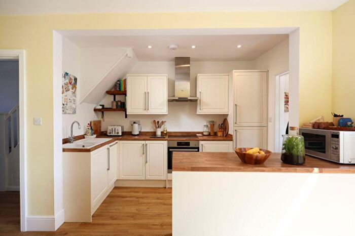 3 Bedroom Terraced House For Sale In Dovercourt Road, Bristol, BS7
