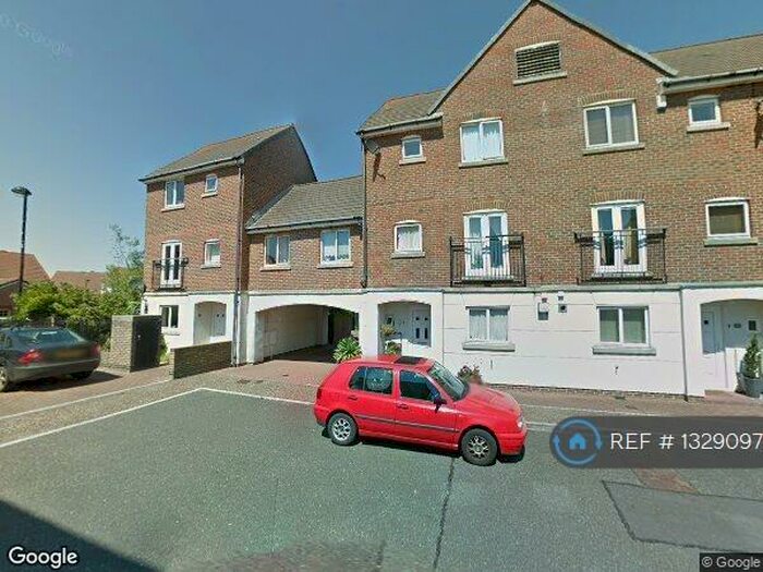 4 Bedroom Terraced House To Rent In Leeward Quay, Eastbourne, BN23