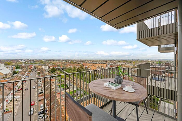 1 Bedroom Apartment For Sale In One Goodmayes, Ilford, Redbridge, IG3