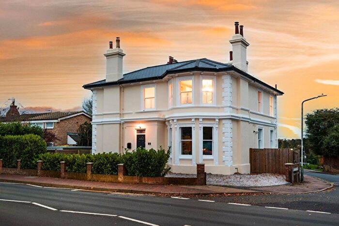 3 Bedroom Flat For Sale In London Road, Southborough, TN4