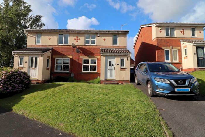 3 Bedroom Semi-Detached House To Rent In Delphinium Way, Lower Darwen, Darwen, BB3