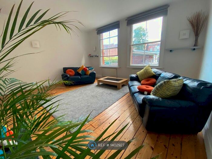 2 Bedroom Flat To Rent In Ribbon Factory, Coventry, CV1