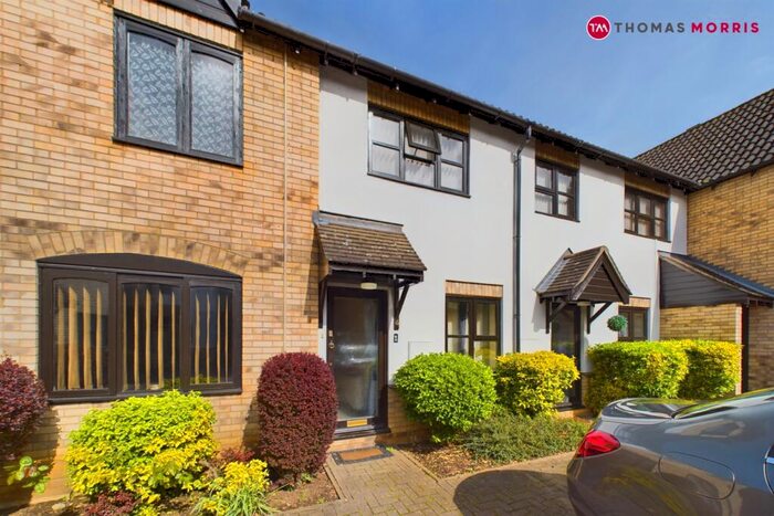 2 Bedroom Apartment To Rent In Roscrea Court, Huntingdon, Cambridgeshire, PE29