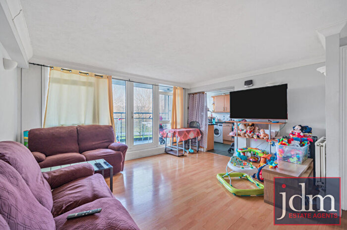 3 Bedroom Apartment To Rent In Master Gunner Place, London, SE18