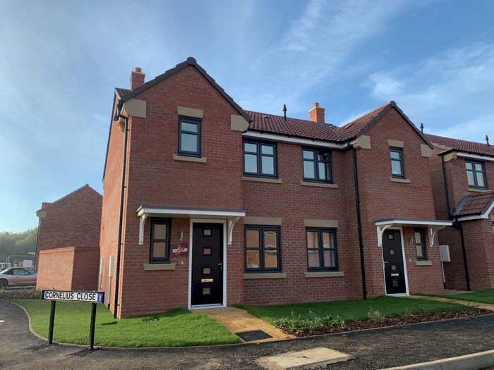 3 Bedroom House To Rent In Cornelius Close, Navenby, LN5