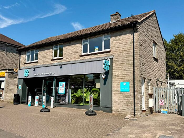 4 Bedroom Flat For Sale In Whitecross Road, Hereford, HR4