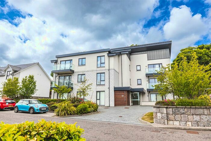 2 Bedroom Flat To Rent In Lewis House, Oakhill Grange, Aberdeen, AB15
