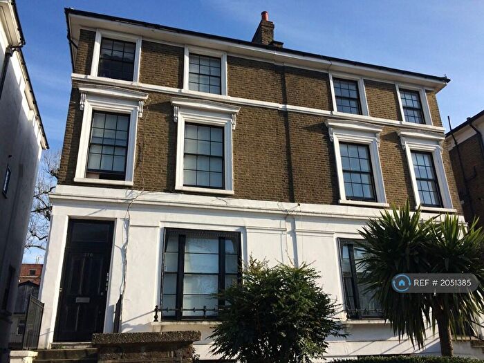 5 Bedroom Flat To Rent In Camden Road, London, NW1