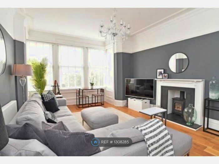 2 Bedroom Flat To Rent In Westcliffe Mount, Harrogate HG2