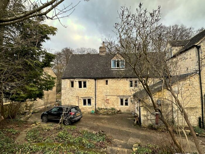 2 Bedroom Flat To Rent In Wades Lane, Stroud, GL6