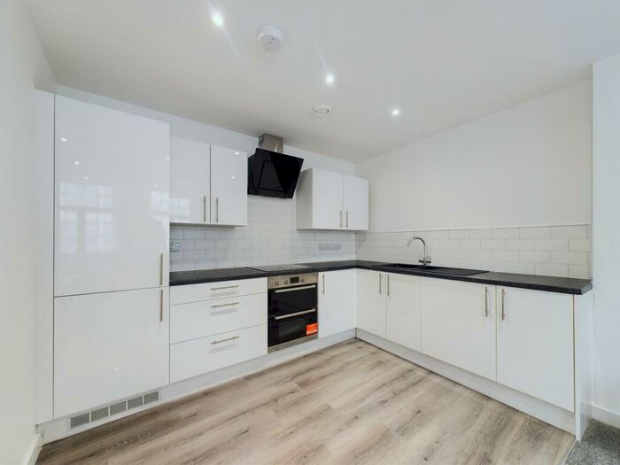 2 Bedroom Apartment To Rent In Middleton Chambers, Lowgate, HU1