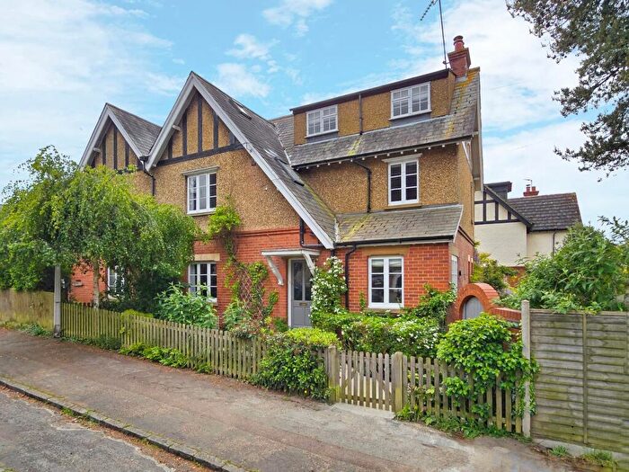 5 Bedroom Character Property For Sale In Sidney Road, Ampthill, Bedfordshire, MK45