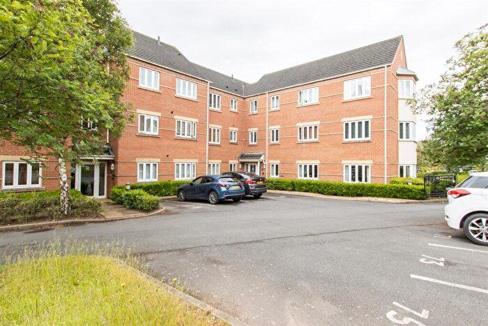 2 Bedroom Apartment To Rent In Kelham Drive, Sherwood, Nottingham, NG5