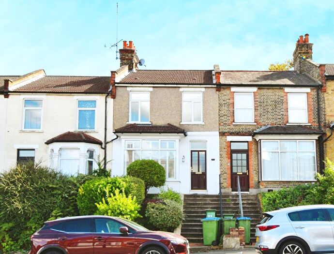 3 Bedroom Terraced House To Rent In Basildon Road, London, SE2