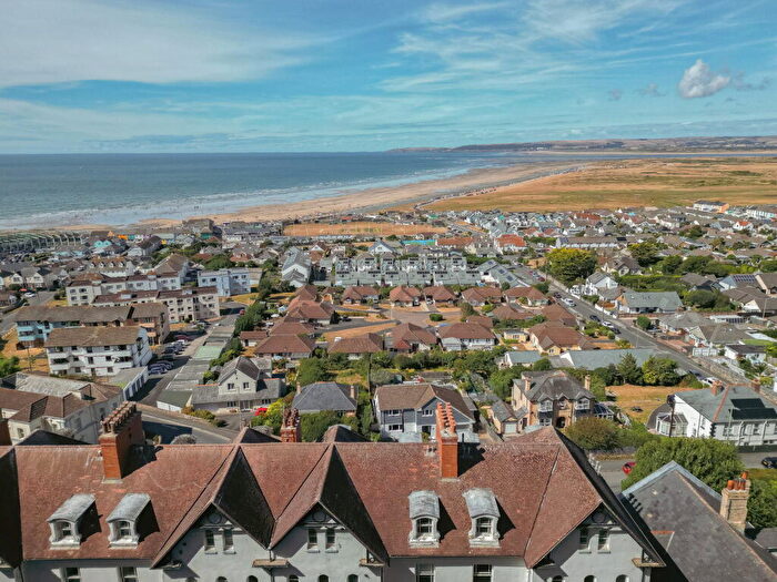 2 Bedroom Flat For Sale In Kipling Terrace, Westward Ho, Bideford, EX39