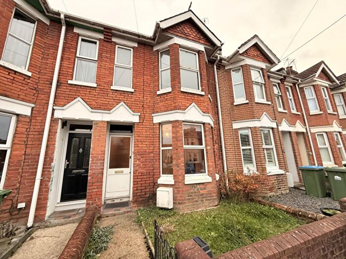 3 Bedroom Terraced House For Sale In Southampton, SO16
