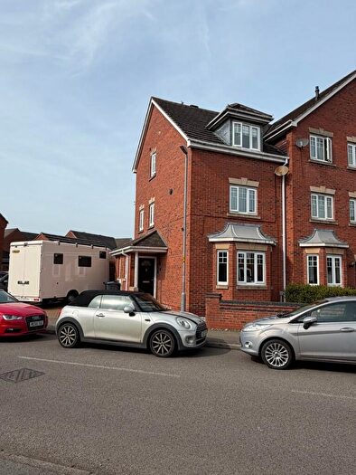 3 Bedroom End Of Terrace House To Rent In Dewar Drive, Daventry, Northamptonshire, NN11