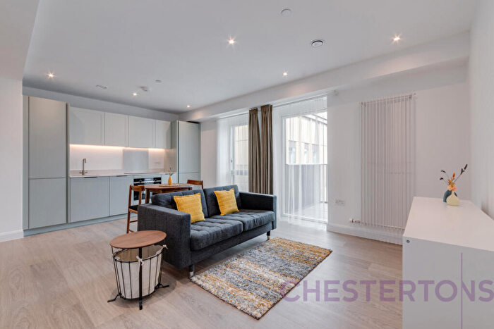 Flat To Rent In Wellspring House, Seagull Lane, E16