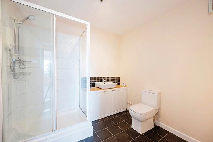 2 Bedroom Flat For Sale In Rails Lane, Hayling Island, Hampshire, PO11