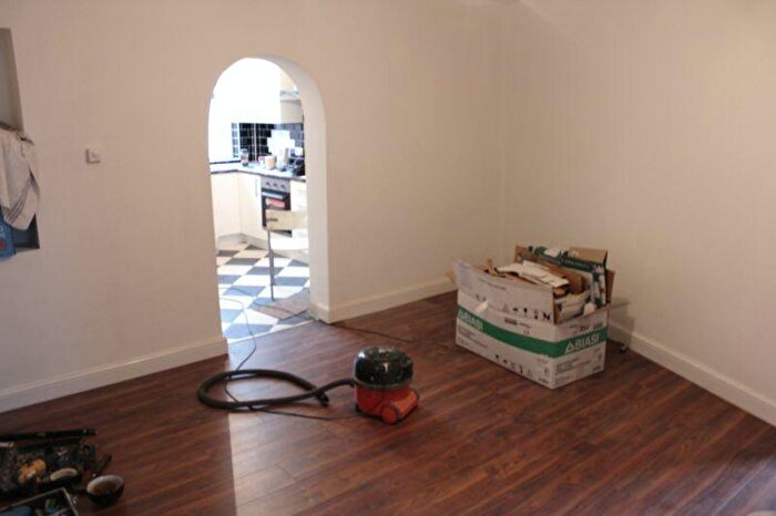 2 Bedroom Flat To Rent In Robertson Road, Easton, Bristol, BS5