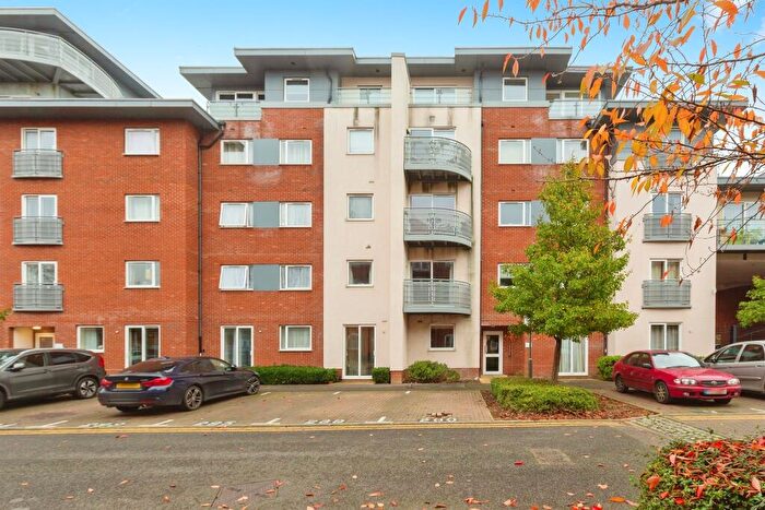 1 Bedroom Flat To Rent In Coxhill Way, Aylesbury, HP21