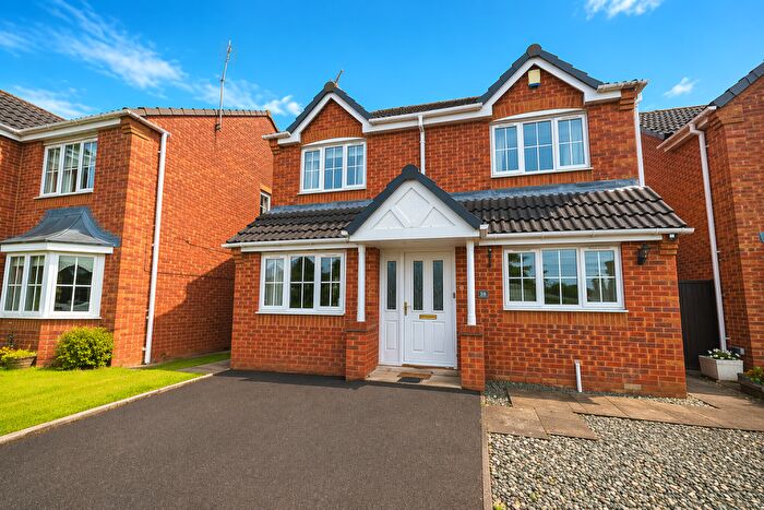 4 Bedroom House To Rent In Sterling Close, Denby, DE56