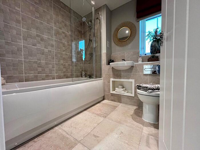 4 Bedroom Detached House For Sale In Bronze Barrow Way, Bramford, IP8