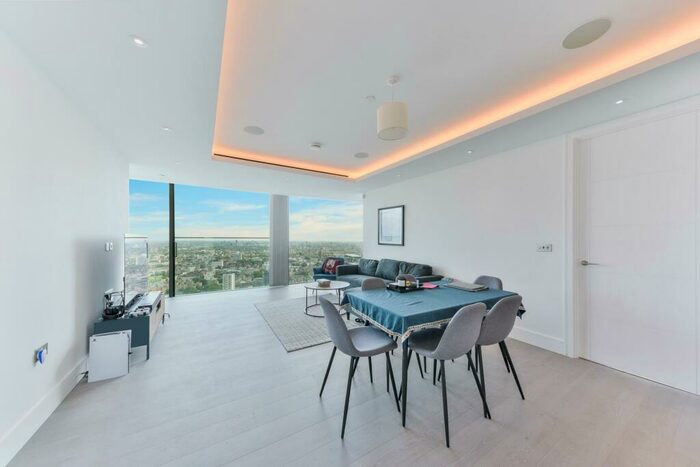 2 Bedroom Apartment To Rent In Carrara Tower, City Road, EC1V