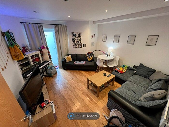 1 Bedroom Flat To Rent In Priory Road, London, NW6