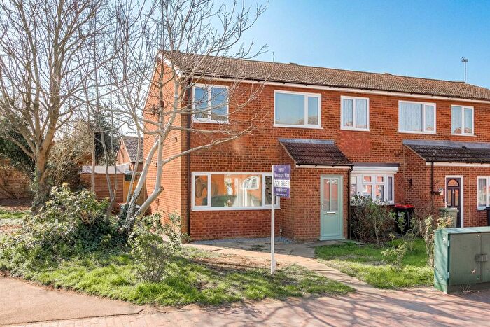 3 Bedroom End Of Terrace House For Sale In Tickford Street, Newport Pagnell, MK16