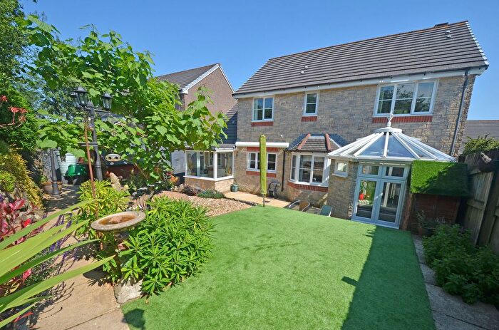 4 Bedroom Detached House For Sale In Retallick Meadows, St. Austell, PL25