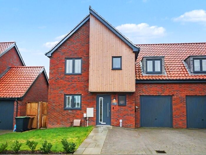 3 Bedroom Link Detached House For Sale In Barn Field Drive, Needham Market, Suffolk, IP6